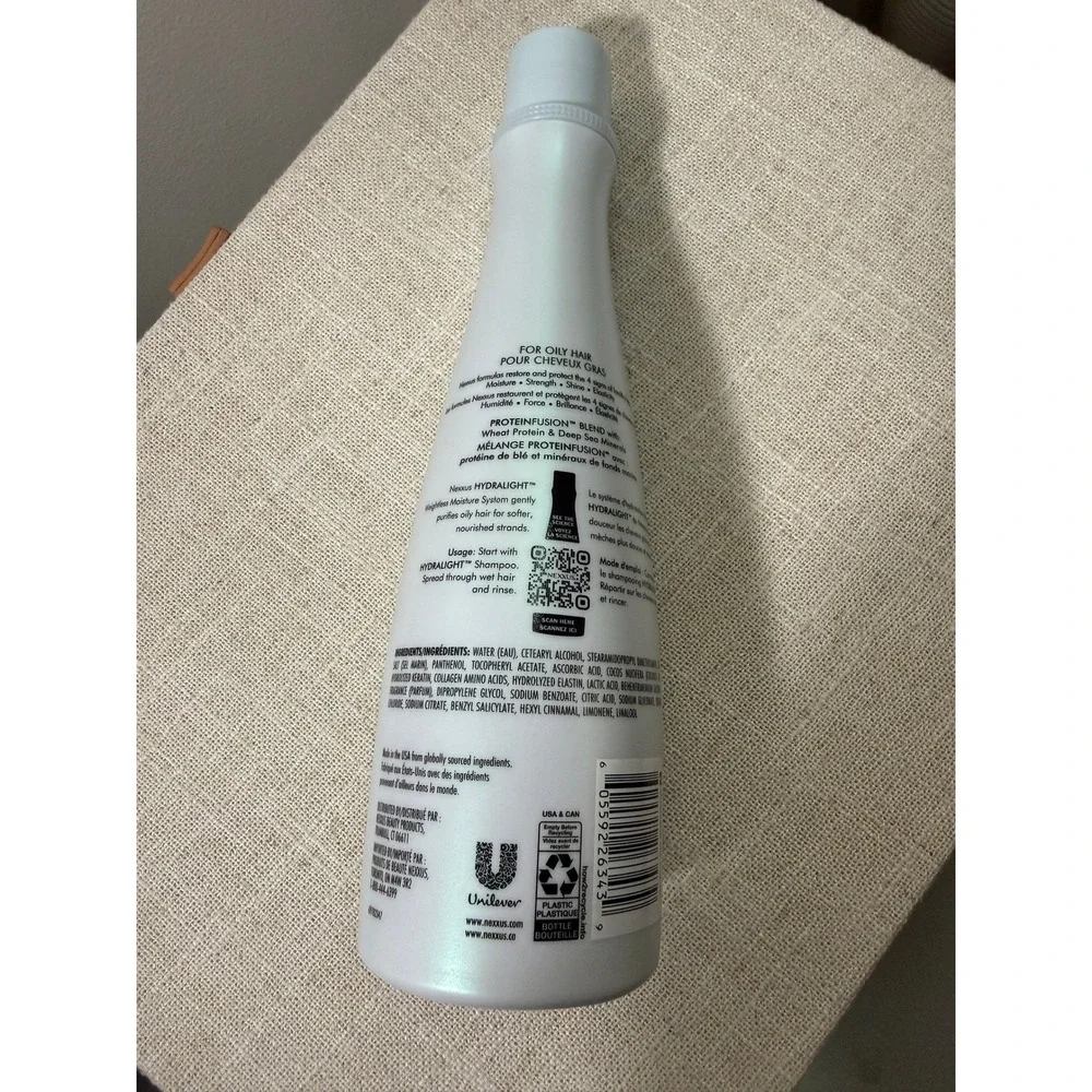 Nexxus HydraLight Weightless Moisture Conditioner 13.5 Protein Fusion Fine Hair